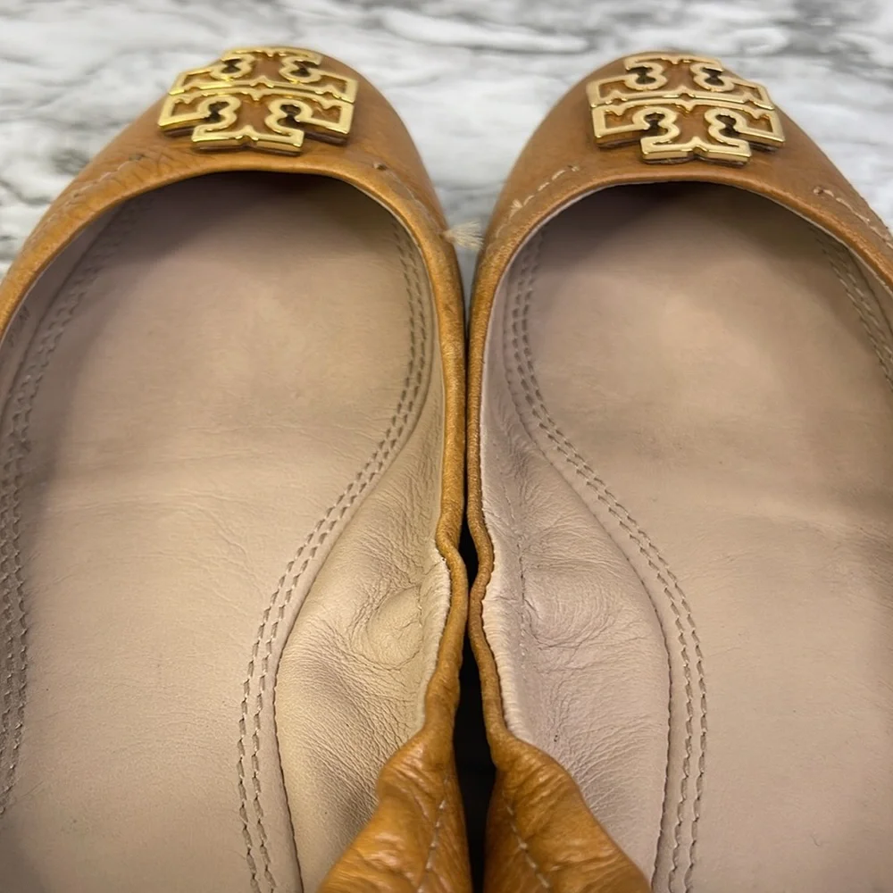Tory Burch MELINDA Large LOGO Ballet Flats in Royal Tan/ Gold in 7.5
